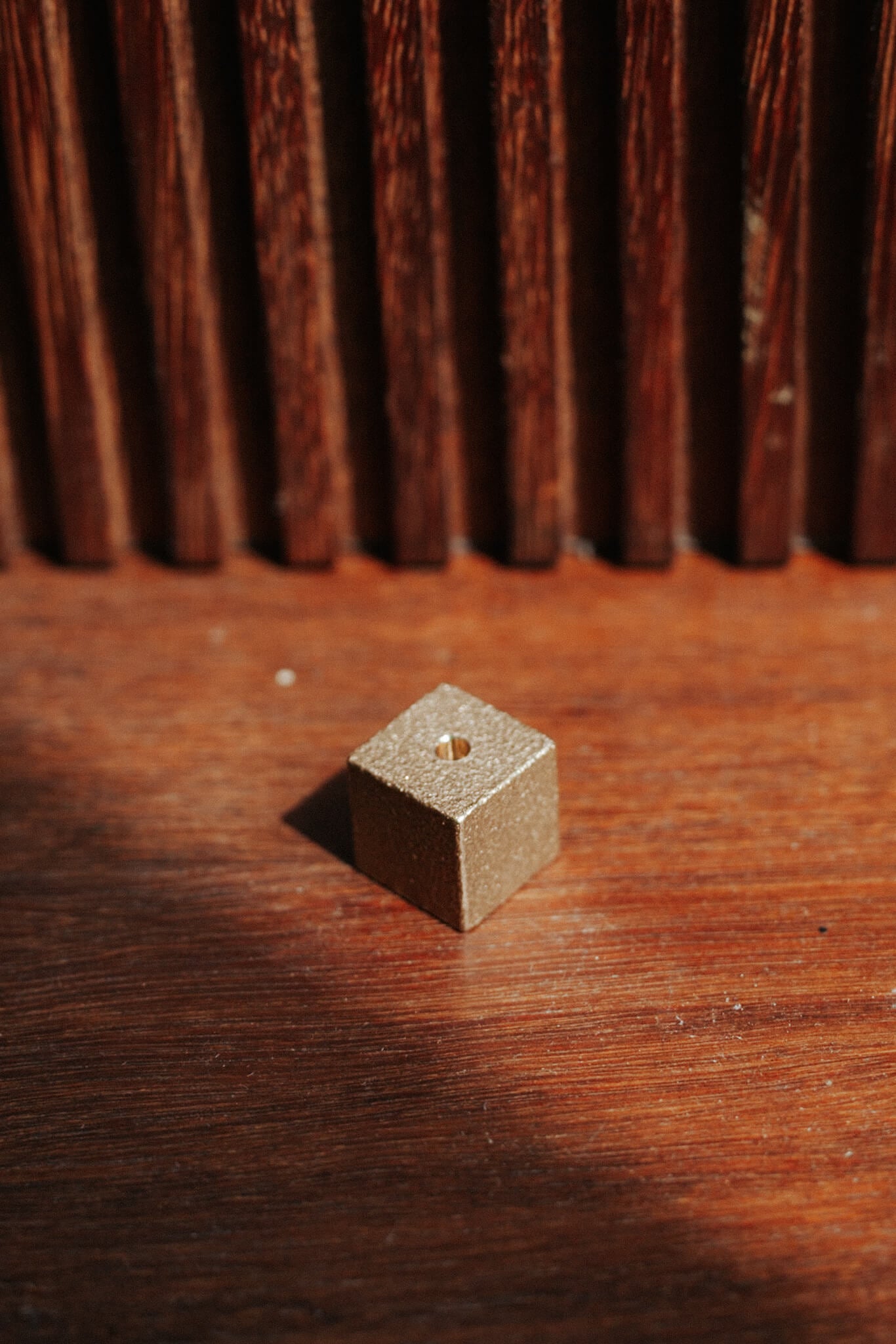 Hand Hammered Brass Cube Incense Holder  真鍮 香立 キューブ by Sumitani Saburo Shoten