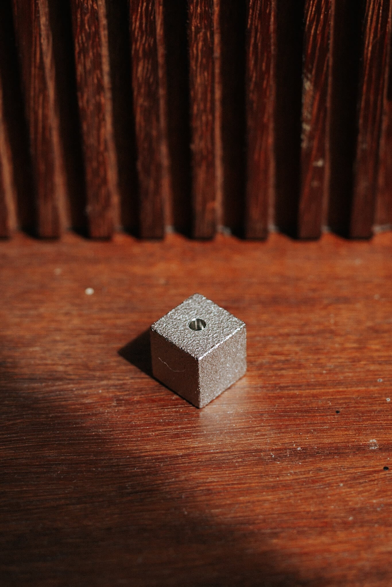 Hand Hammered Brass Cube Incense Holder  真鍮 香立 キューブ by Sumitani Saburo Shoten